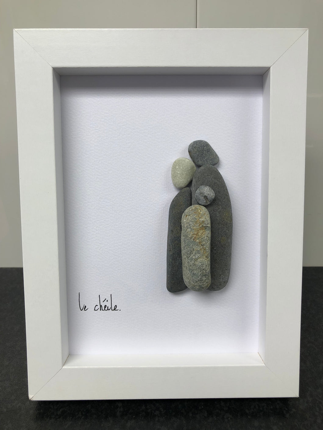 Le chéile (together)